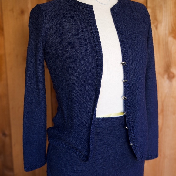 Vintage St. John For Saks Fifth Ave Blue Knitted Skirt & Sweater Set Woman's S - Picture 6 of 17